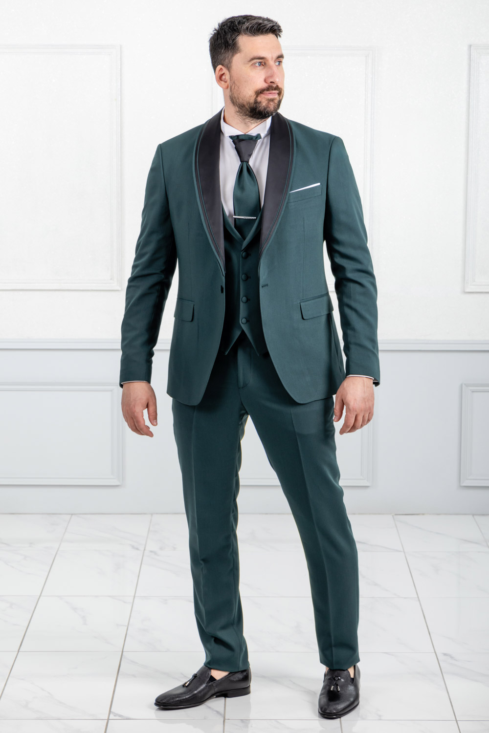 andriko-gampriatiko-kostoumi-petrol-prasino-kiparisi-slim-fit-monterno